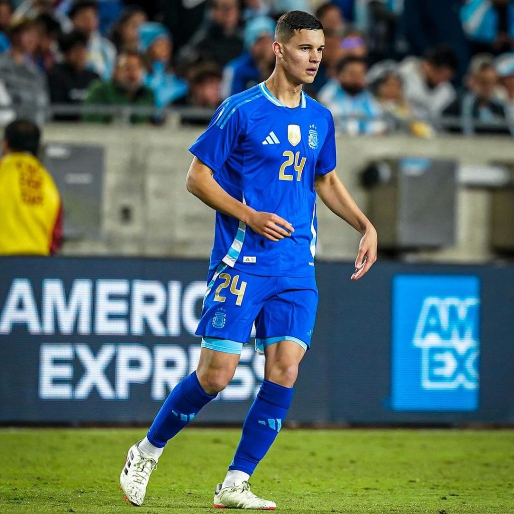 Valentín Carboni se metió en la lista para la Copa América.